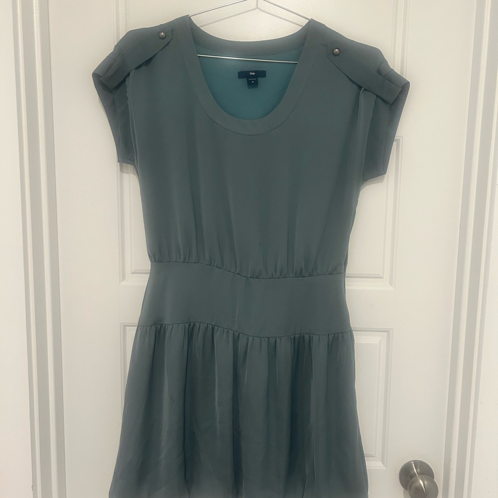 GAP dropped waist Gray/Green dress.